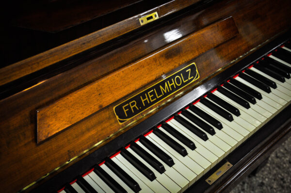 Piano Fr. Helmholz 5