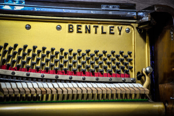 Piano Bentley 11