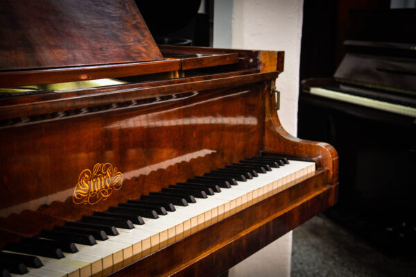 Piano Erard 1/4 de cola 5