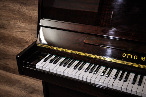 Piano Otto Meister 5