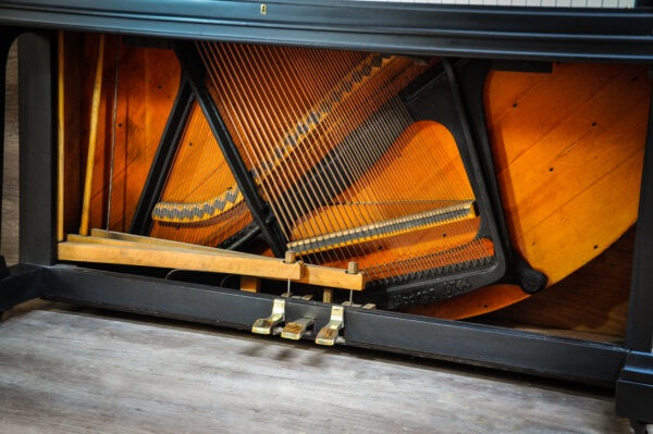 Grotrian Steinweg 130 23