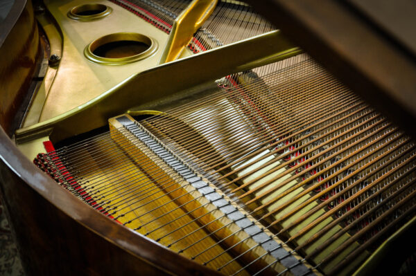 Piano Erard 1/4 de cola 18