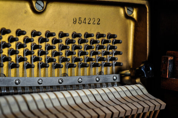 Yamaha S-5 Spinet piano 14