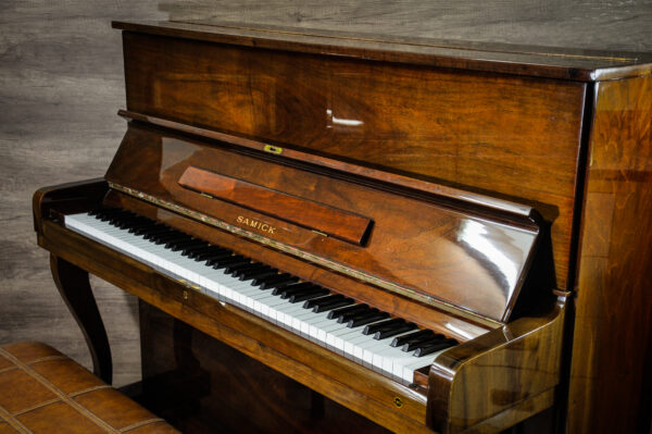 Piano Samick WG-5C 2