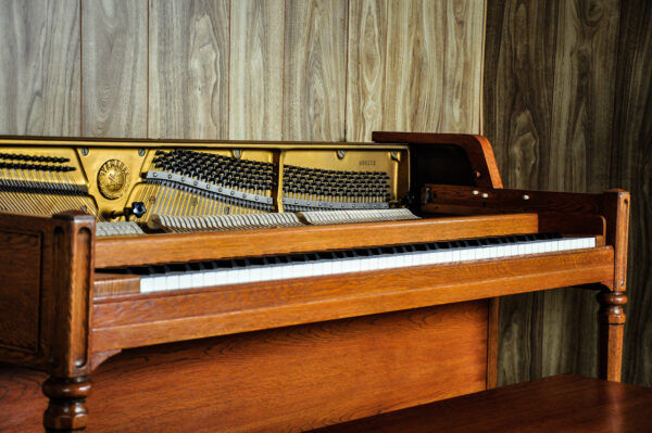 Yamaha S-5 Spinet piano 26