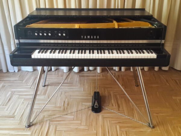 Piano Yamaha CP-70 / CP-80 26