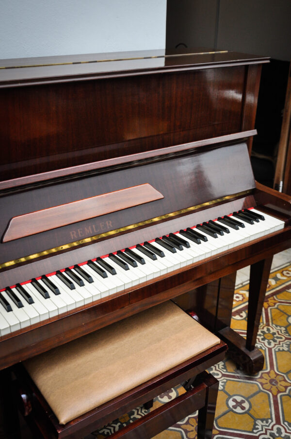 Piano Remler