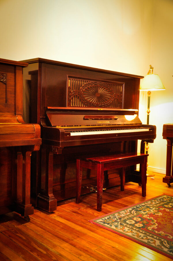 Piano Bechstein model 7