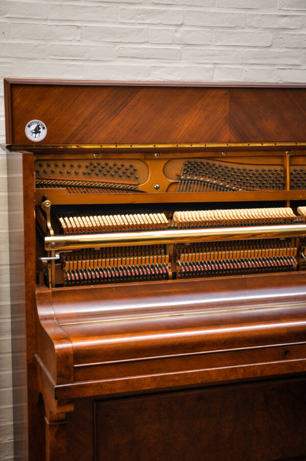 Gors and Kallmann piano