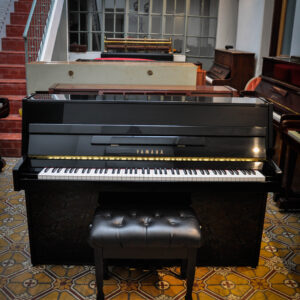 Yamaha mini piano LU90 (JU109)