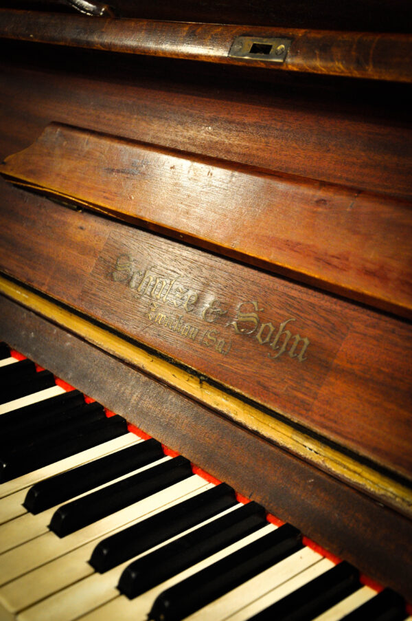 Schulze and Sohn piano