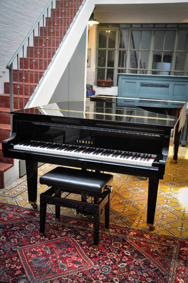 Yamaha GH-1 Piano