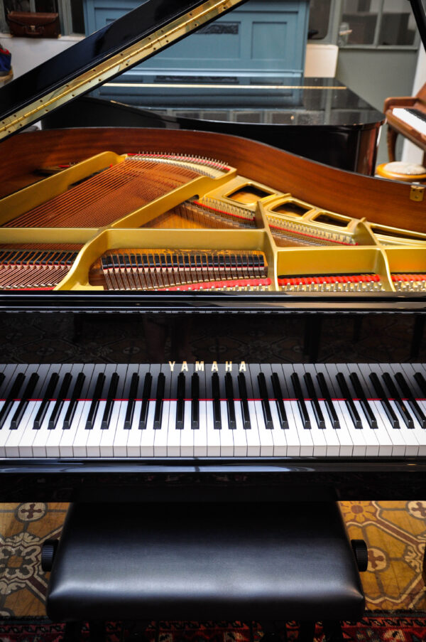 Yamaha GH-1 Piano