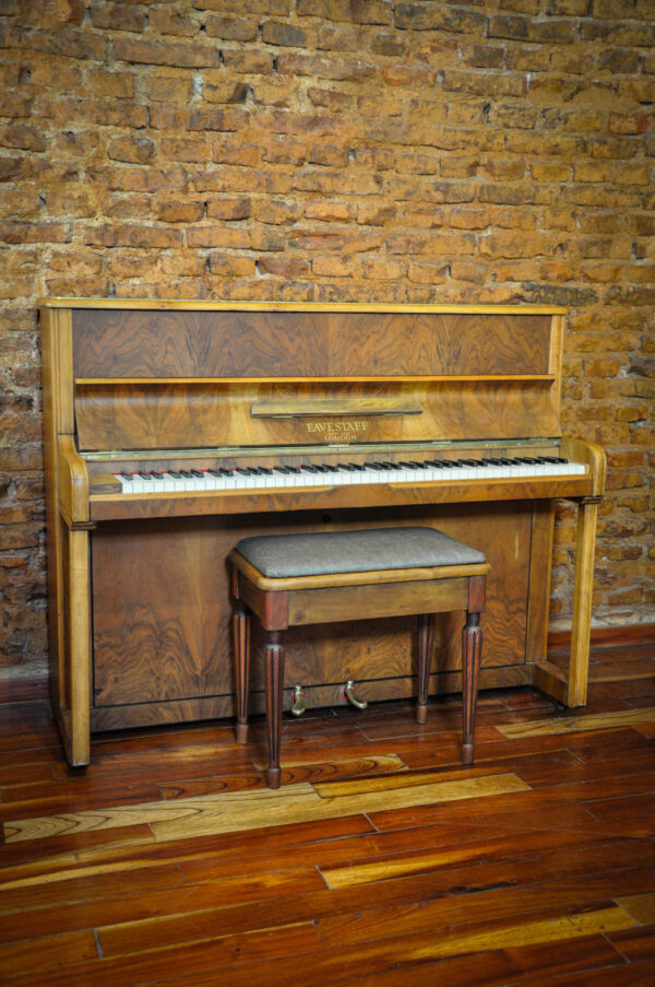 Eavestaff Mini piano
