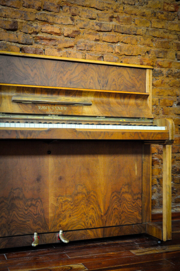Eavestaff Mini piano