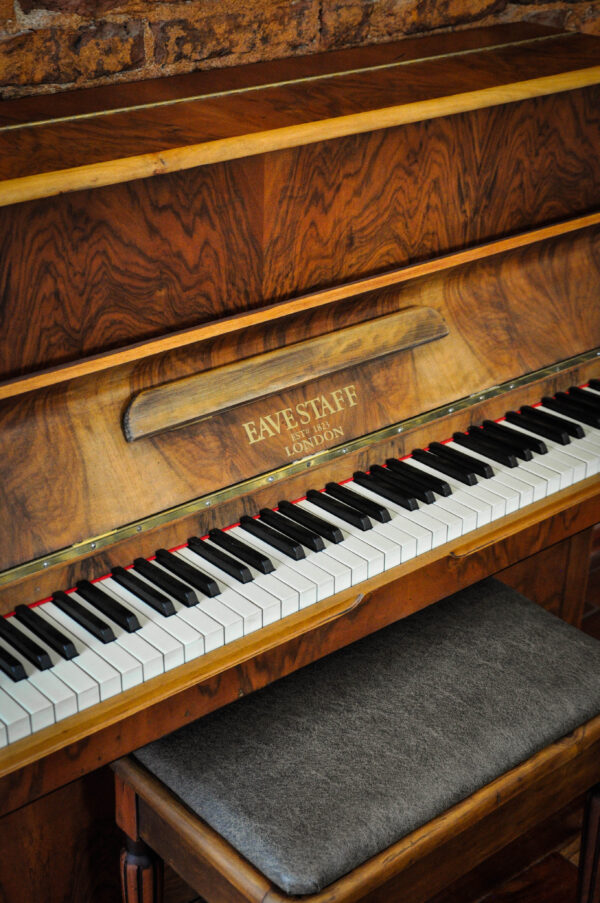 Eavestaff Mini piano
