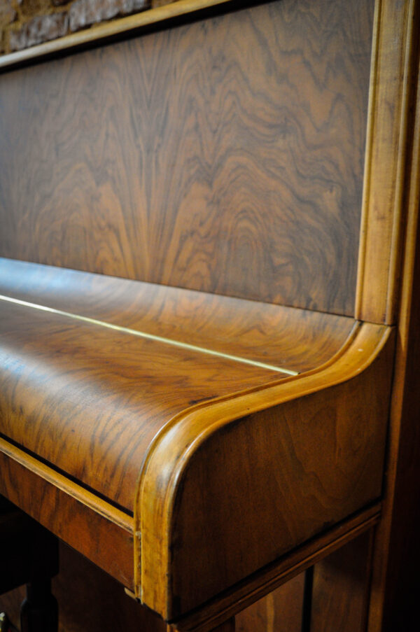 Eavestaff Mini piano
