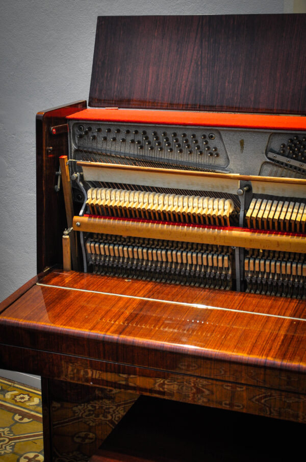 Lippmann Piano