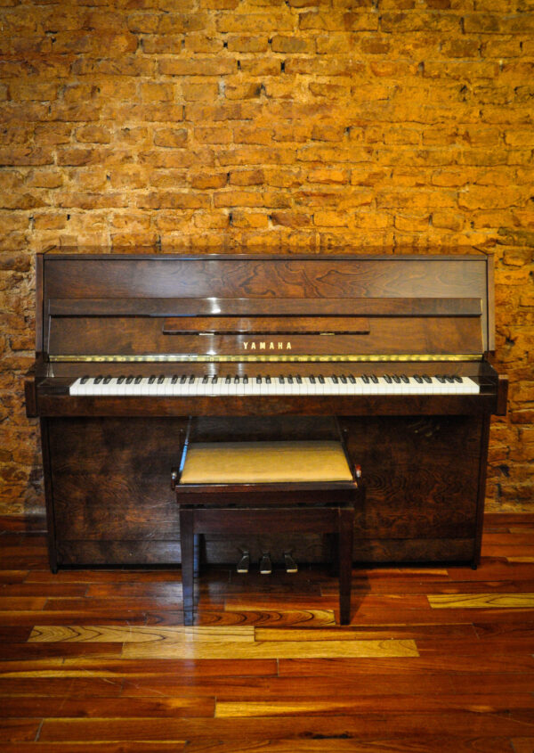 Yamaha Piano C-108 Japan