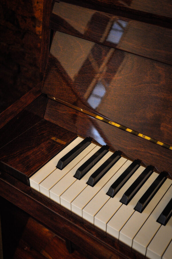 Yamaha Piano C-108 Japan