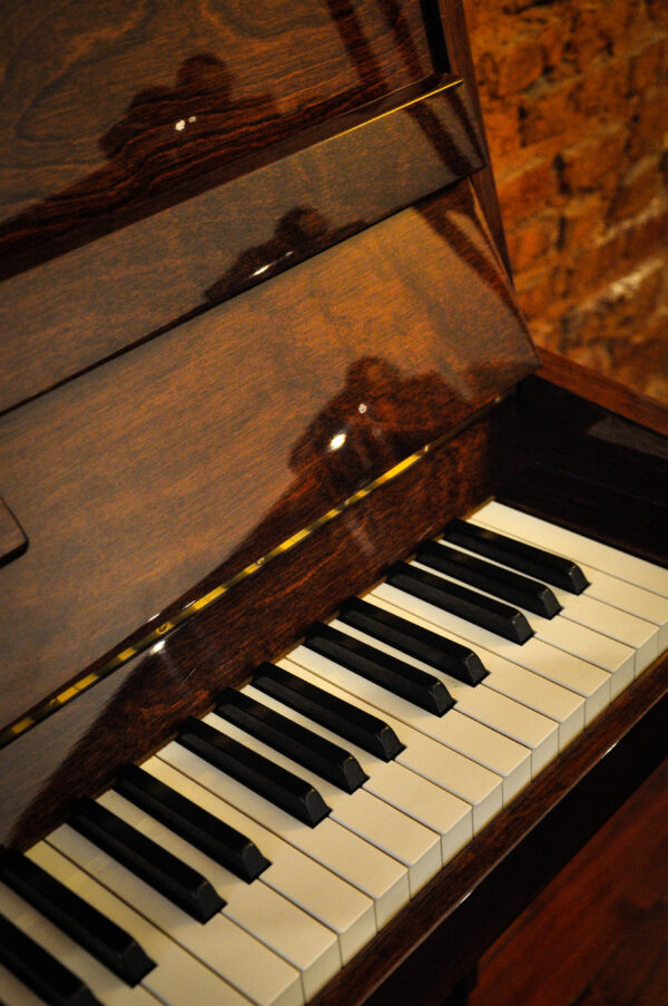 Yamaha Piano C-108 Japan