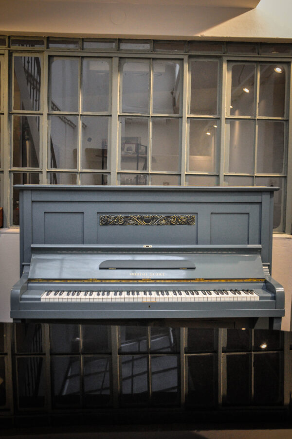 Robert Seidel Piano Gris