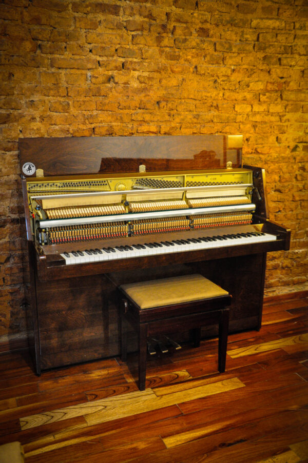 Yamaha Piano C-108 Japan