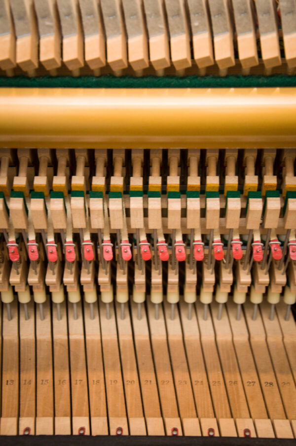 Hyundai Meari U-832 Piano