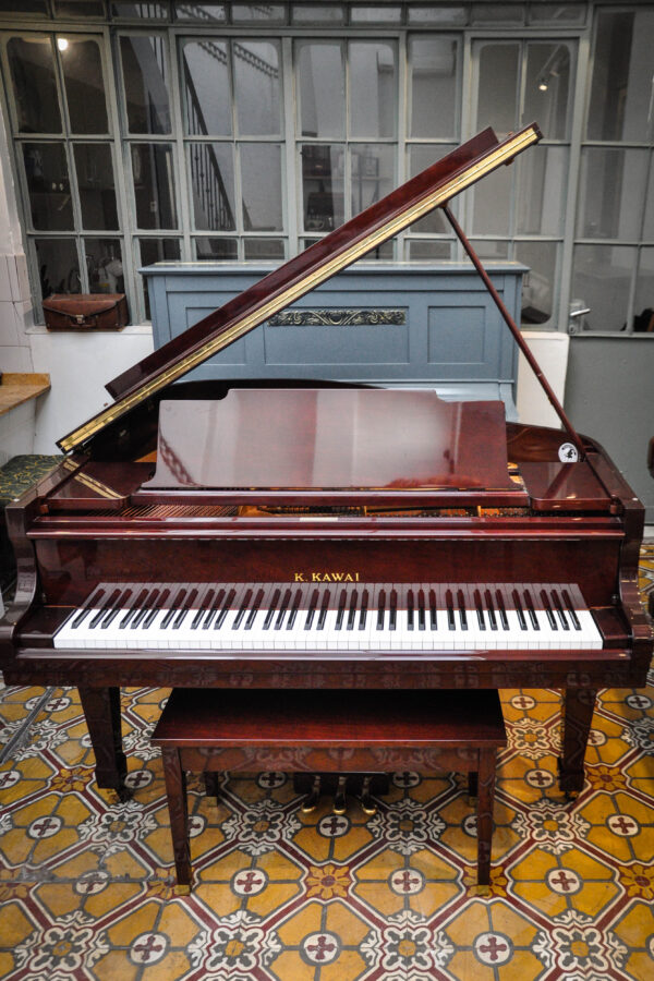Piano de cola Kawai KG-1C Japón