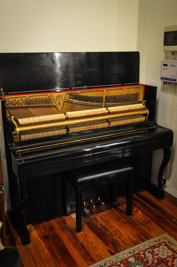 Piano Burmeister Negro