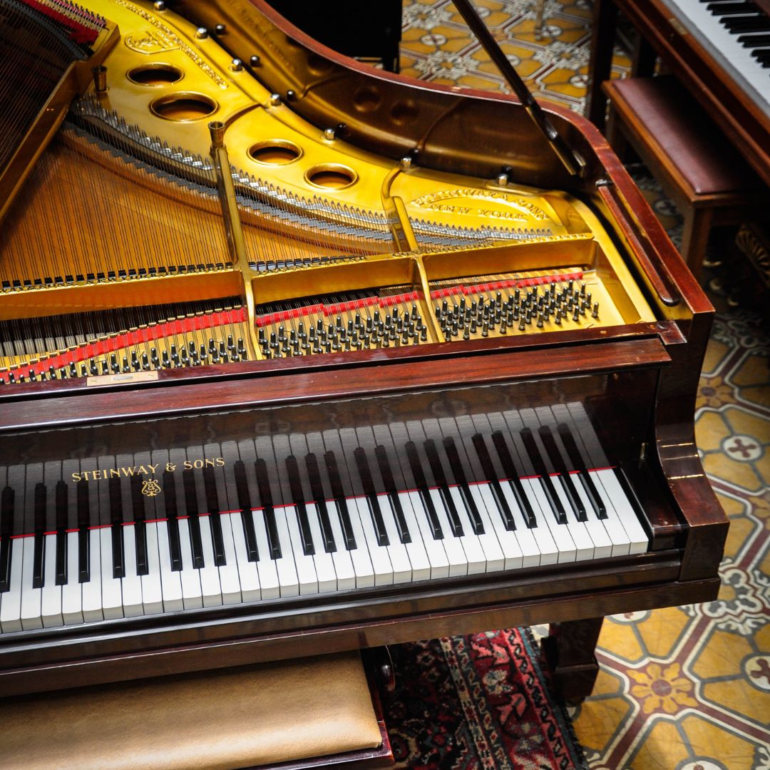 Steinway and Sons Piano de cola Steinway and Sons Piano de cola