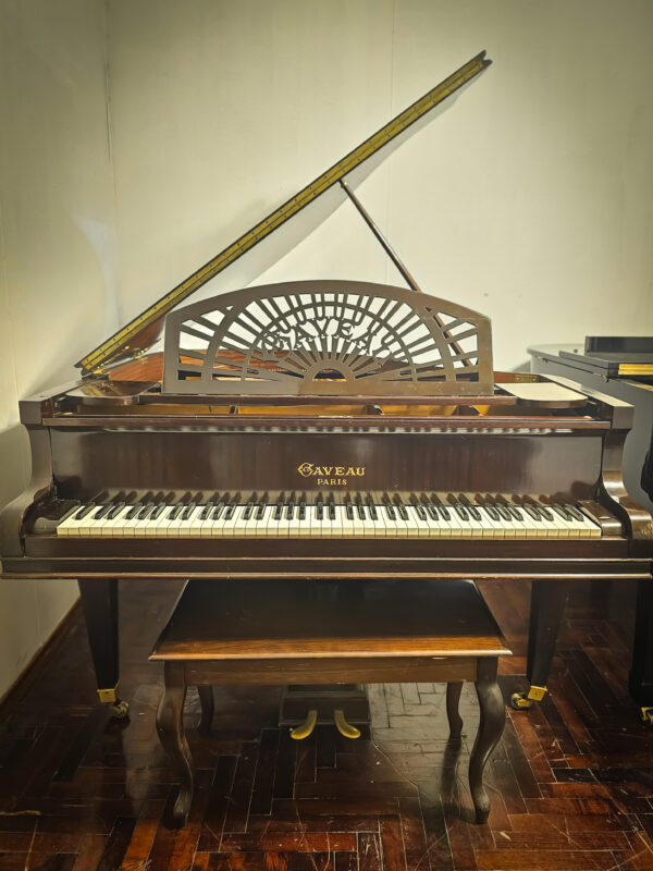 Piano de cola Gaveau