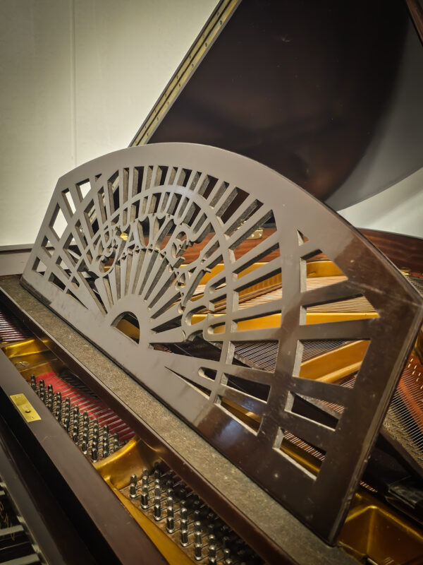 Piano de cola Gaveau