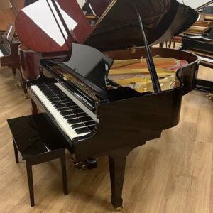 Kawai RX-3 Piano de cola
