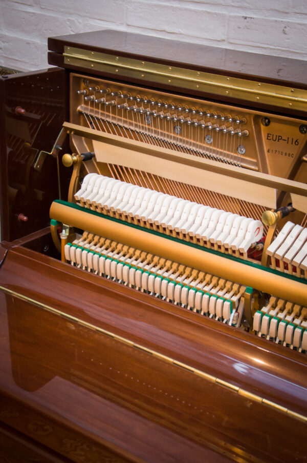 Essex EUP-116 (by Steinway and Sons)