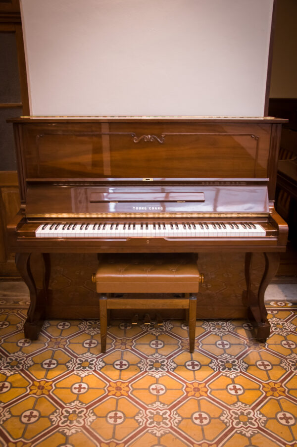Young Chang U-3 piano
