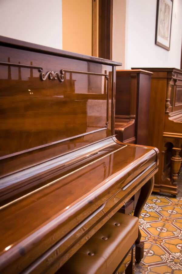 Young Chang U-3 piano