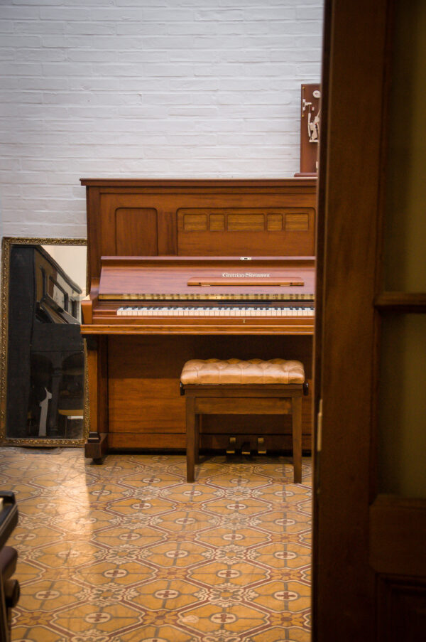 Grotrian Steinweg 135 piano