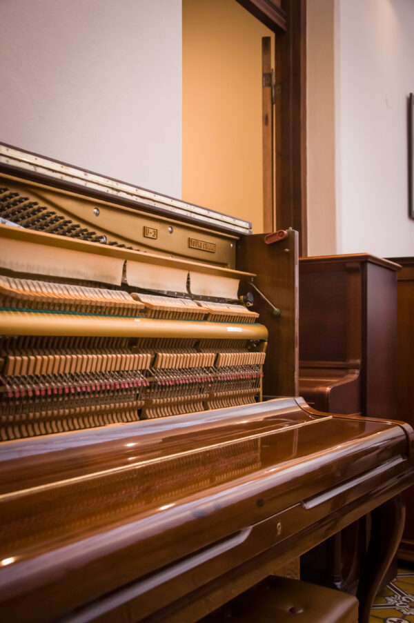 Young Chang U-3 piano