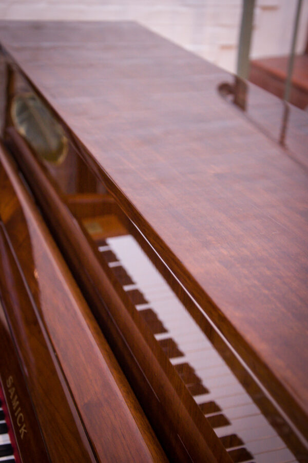 Samick JS-115 Piano