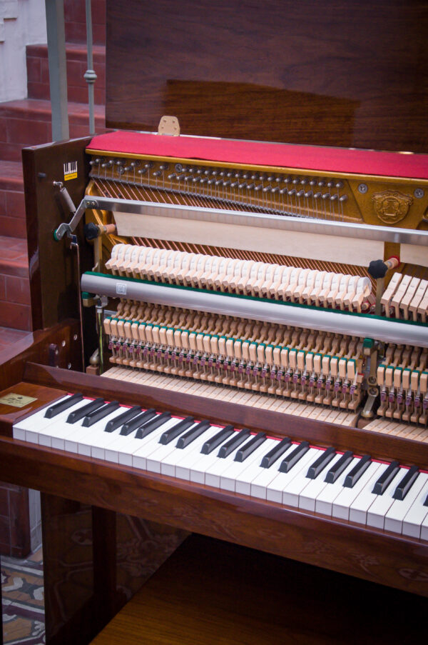 Samick JS-115 Piano