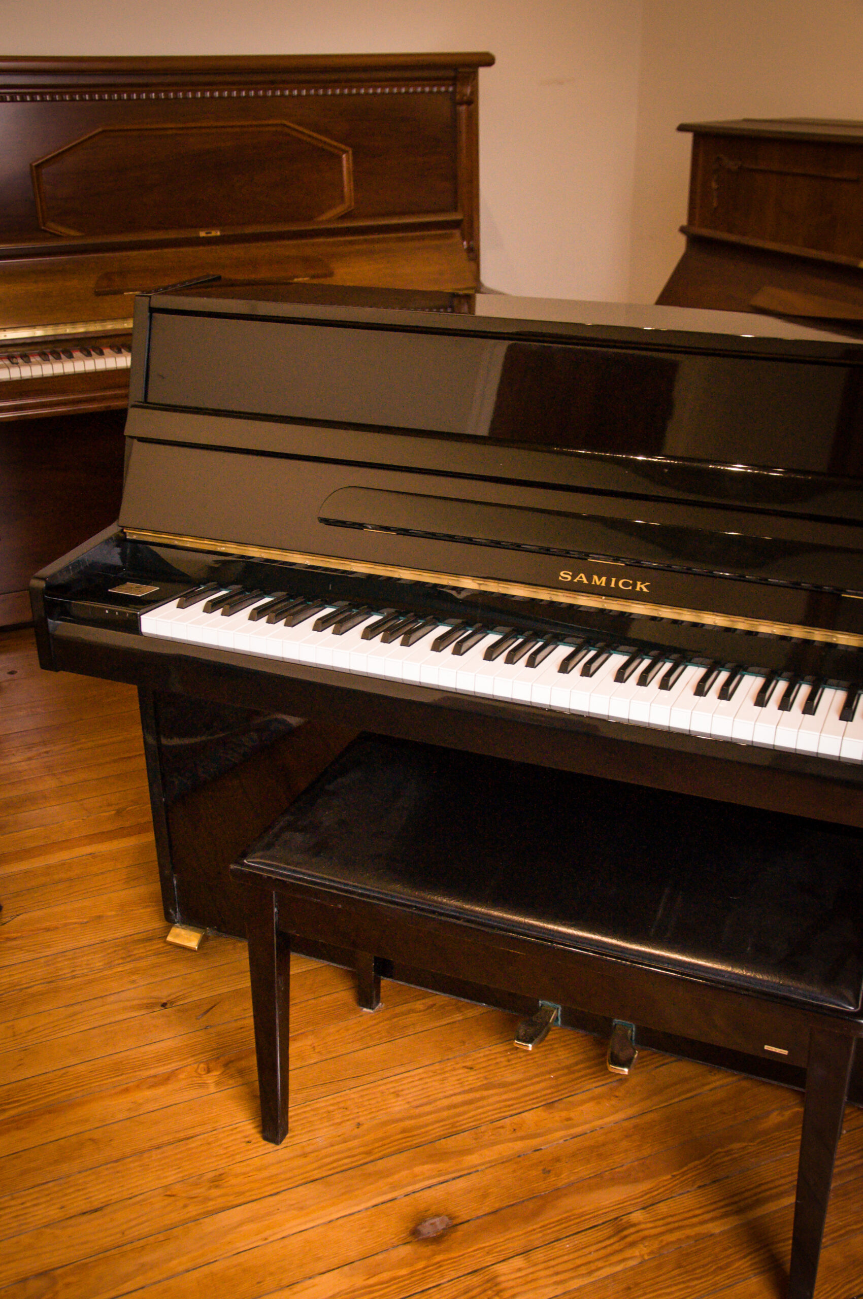 Samick SU-105 Piano
