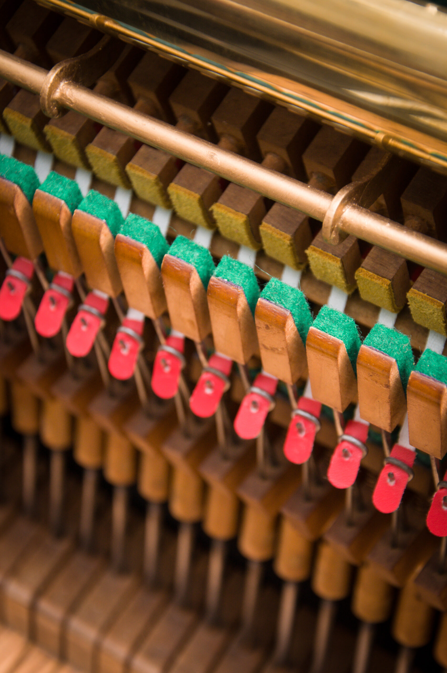 Steinway and Sons piano vertical modelo K-52