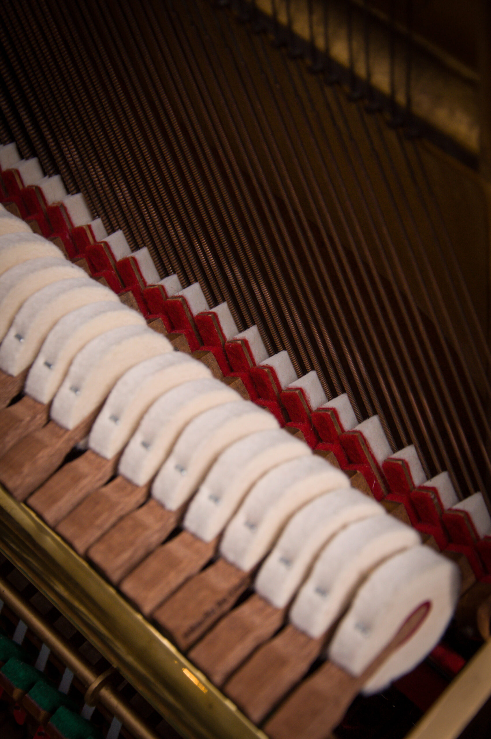 Steinway and Sons piano vertical modelo K-52