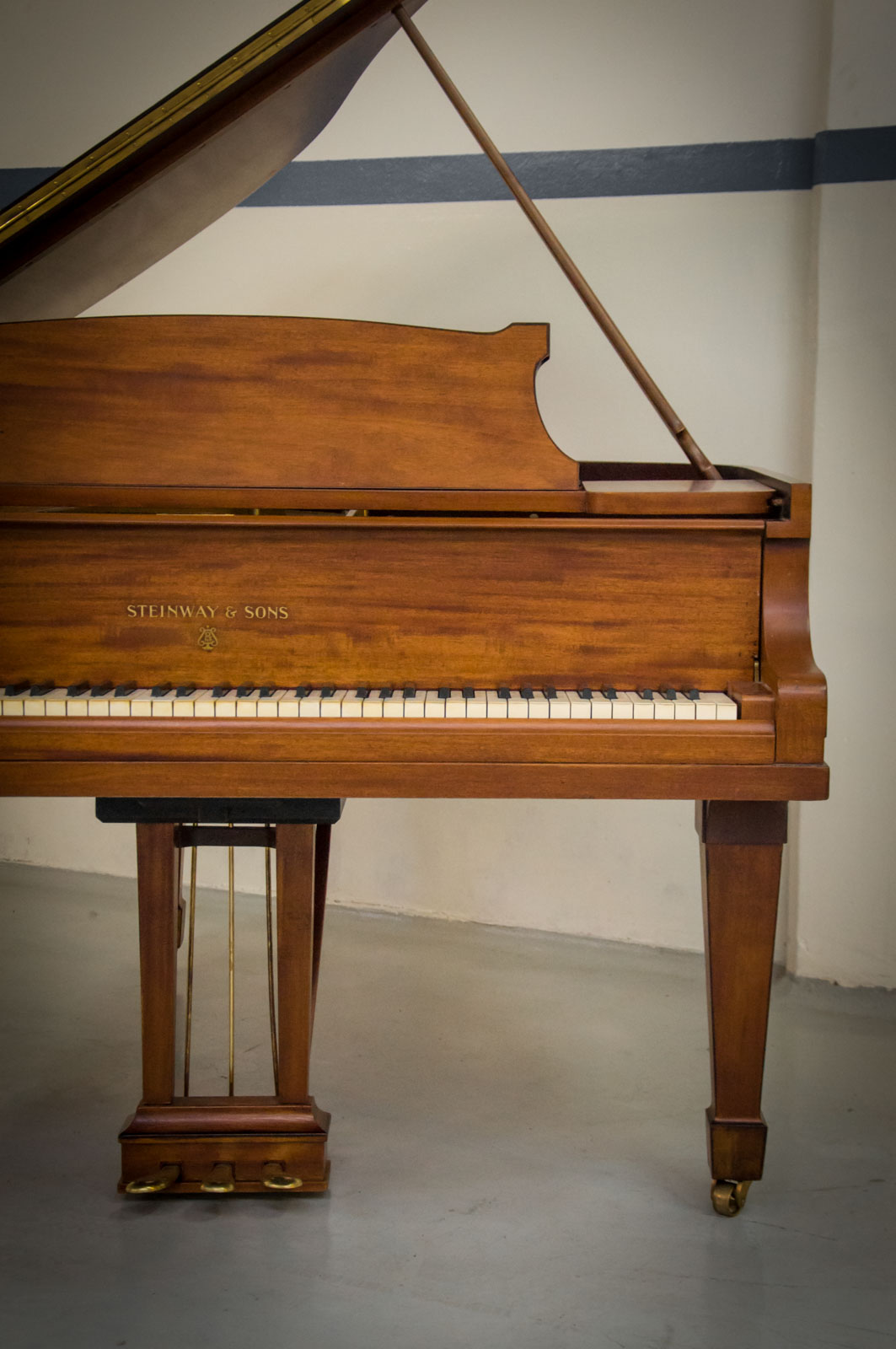 STEINWAY & SONS M-170 DE COLA (279) - Imagen 7