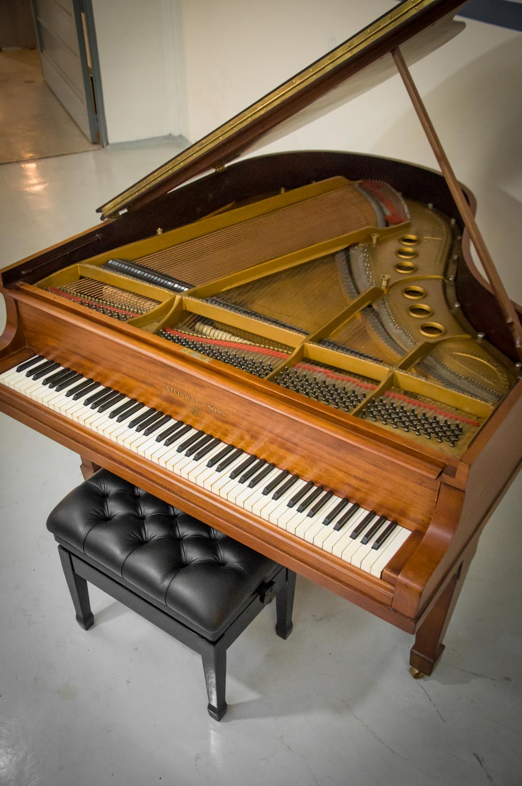 STEINWAY & SONS M-170 DE COLA (279) - Imagen 22