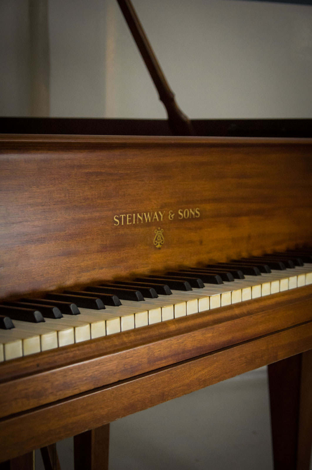 STEINWAY & SONS M-170 DE COLA (279) - Imagen 24